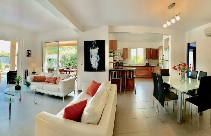 Casamirafio A Palombaggia Piscine Chauffee Et 8 A 9 Personnes Villa *