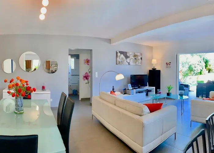 Villa Casamirafio A Palombaggia Piscine Chauffee Et 8 A 9 Personnes